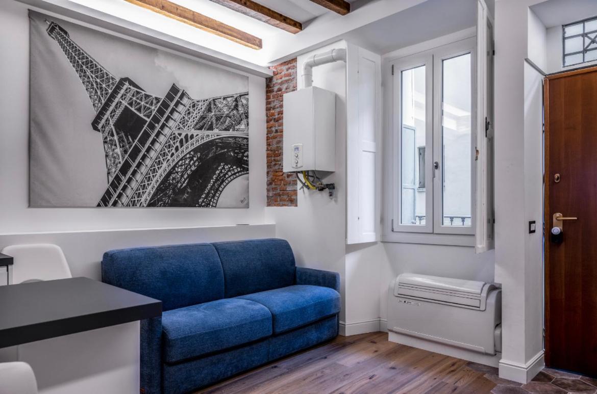 Unique Suite In Milan Center Exterior photo